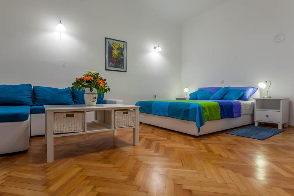 Chic Apartment In Center Σπλιτ Δωμάτιο φωτογραφία